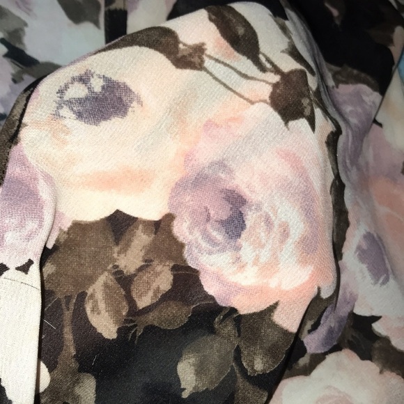 LOVE 4 TRUTH floral wrap semi sheer snap closure hi-low tunic NEW size S - Picture 4 of 10